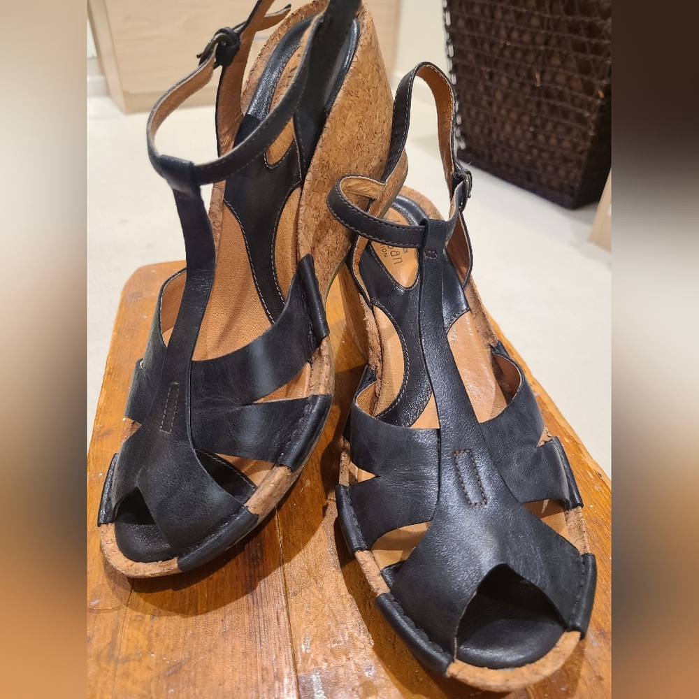 Clarks Leather & Cork Anissa Wedge Sandal 8.5